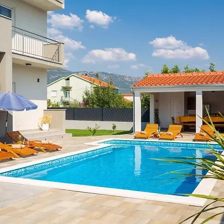 Siculi * Kaštela